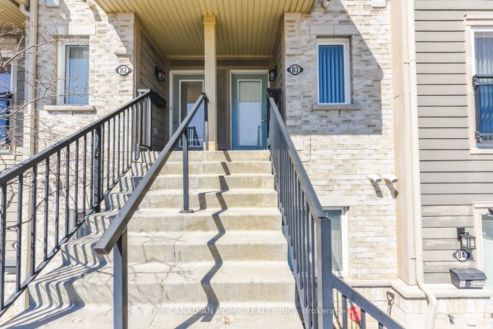 Photo 5 at 83 - 60 Fairwood Circle, Wellington, Brampton