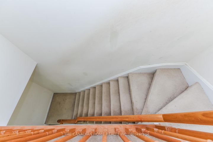 Photo 25 at 83 - 60 Fairwood Circle, Wellington, Brampton