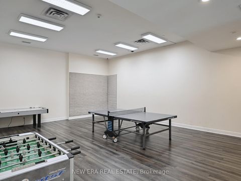 Photo 29 at 923 - 3888 Duke Of York Boulevard, City Centre, Mississauga