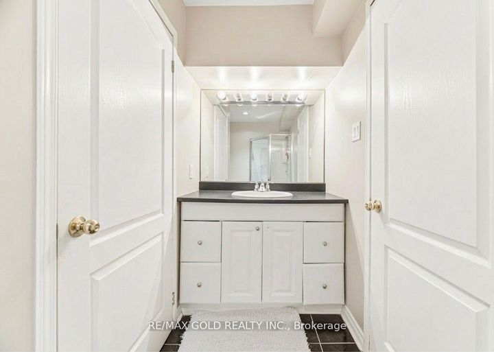 Photo 42 at 2441 Capilano Crescent, RO River Oaks, Oakville