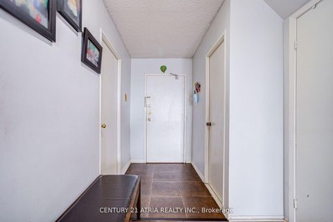 Photo 8 at 326 - 4005 Don Mills Road, Hillcrest Village, Toronto