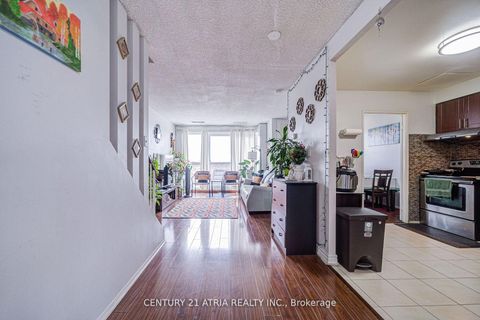 Photo 10 at 326 - 4005 Don Mills Road, Hillcrest Village, Toronto