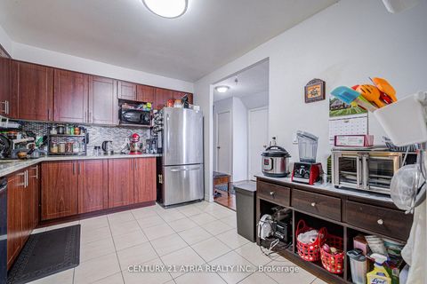 Photo 22 at 326 - 4005 Don Mills Road, Hillcrest Village, Toronto