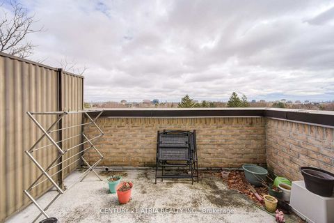 Photo 24 at 326 - 4005 Don Mills Road, Hillcrest Village, Toronto