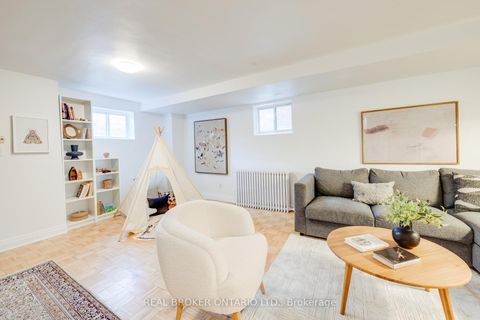 Photo 6 at 287 High Park Avenue, Junction Area, Toronto