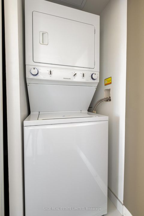 Photo 40 at 1607 - 72 Esther Shiner Boulevard, Bayview Village, Toronto