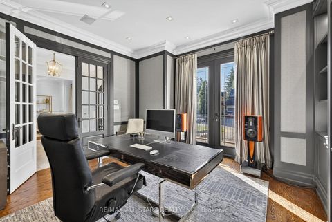 Photo 5 at 126 Hillview Road, Aurora Village, Aurora