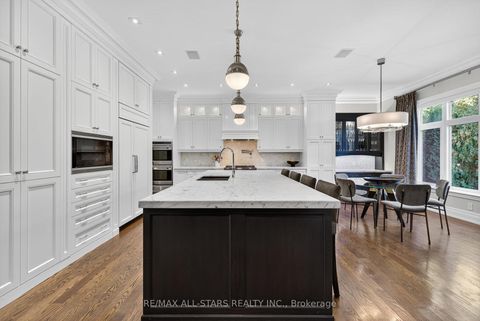 Photo 13 at 126 Hillview Road, Aurora Village, Aurora