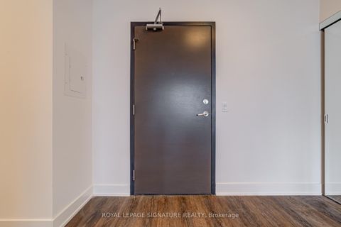 Photo 3 at 1105 - 2 Teagarden Court, Willowdale East, Toronto