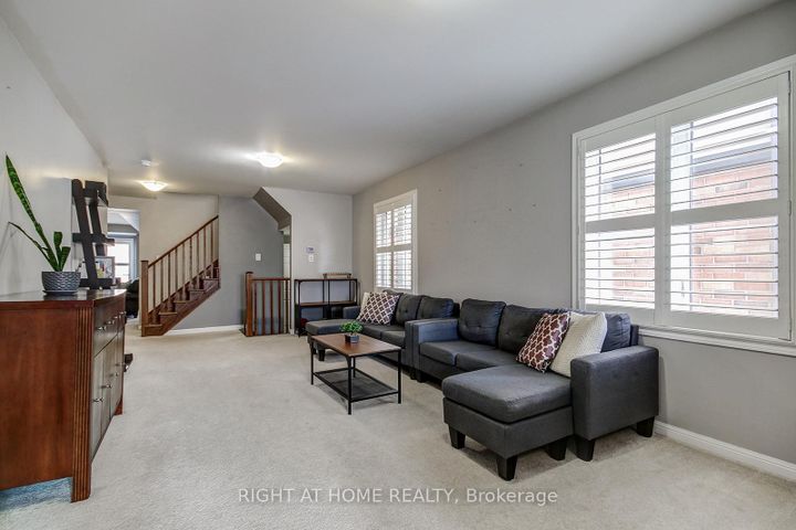 Photo 6 at 30 Killick Road, Northwest Brampton, Brampton