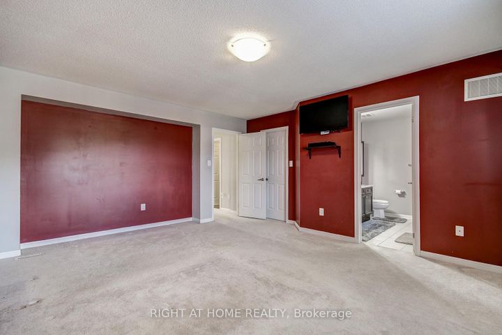 Photo 23 at 30 Killick Road, Northwest Brampton, Brampton