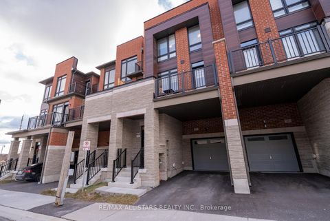 Photo 3 at 12 Griffith Street, Bayview Northeast, Aurora