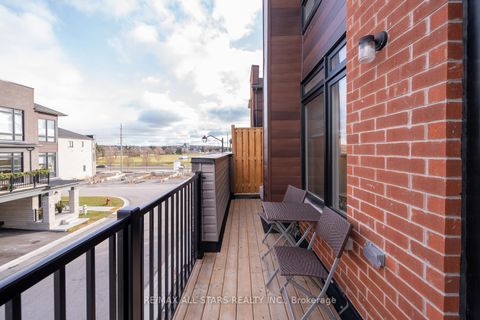 Photo 31 at 12 Griffith Street, Bayview Northeast, Aurora