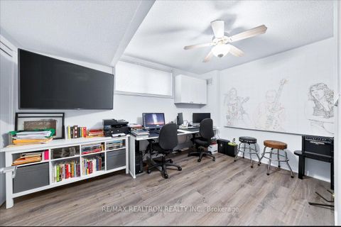 Photo 37 at 165 Clearmeadow Boulevard, Summerhill Estates, Newmarket