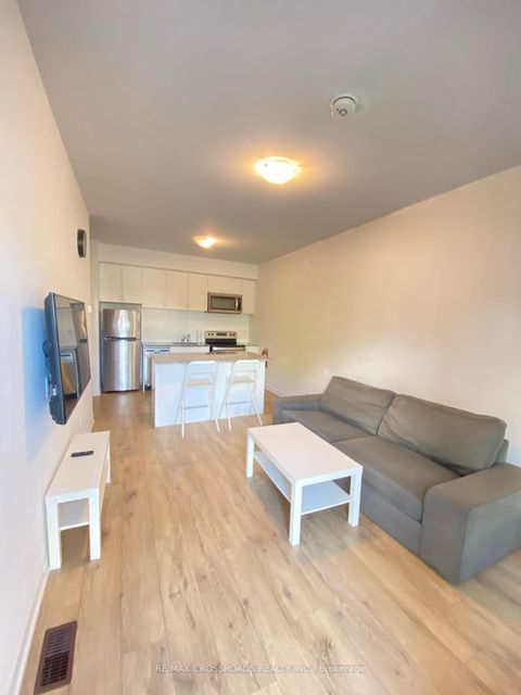 Photo 5 at 15 - 1720 Simcoe Street, Samac, Oshawa