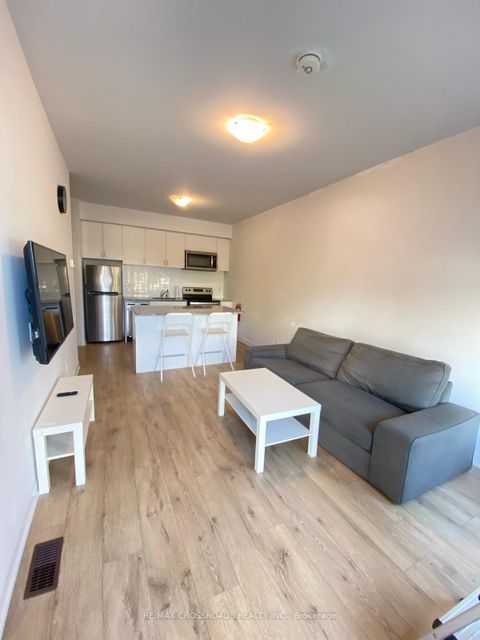 Photo 6 at 15 - 1720 Simcoe Street, Samac, Oshawa