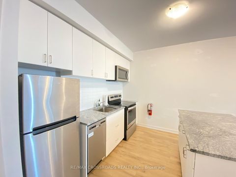 Photo 10 at 15 - 1720 Simcoe Street, Samac, Oshawa