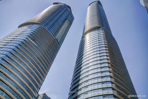 Photo 3 at 5809 - 14 York Street, Waterfront Communities C1, Toronto