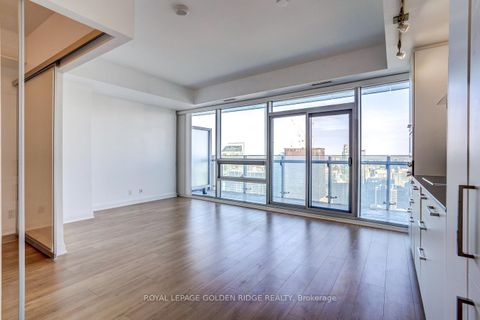 Photo 8 at 5809 - 14 York Street, Waterfront Communities C1, Toronto