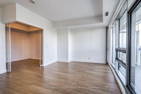 Photo 12 at 5809 - 14 York Street, Waterfront Communities C1, Toronto
