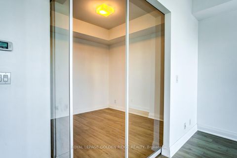 Photo 16 at 5809 - 14 York Street, Waterfront Communities C1, Toronto