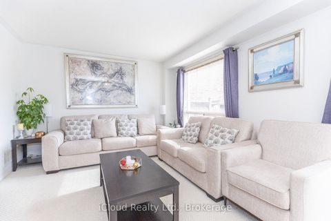 Photo 11 at 3842 Ridgepoint Way, Lisgar, Mississauga