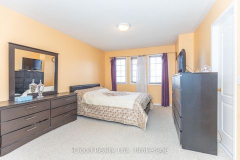 Photo 17 at 3842 Ridgepoint Way, Lisgar, Mississauga