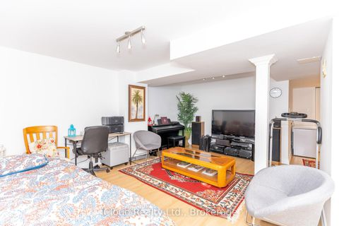 Photo 27 at 3842 Ridgepoint Way, Lisgar, Mississauga