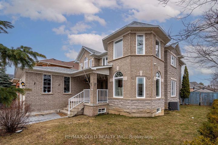 Photo 1 at 1 Sprucelands Avenue, Wellington, Brampton