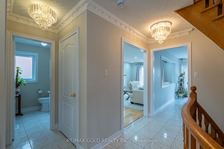 Photo 9 at 1 Sprucelands Avenue, Wellington, Brampton