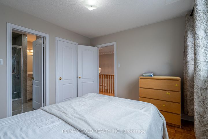 Photo 27 at 1 Sprucelands Avenue, Wellington, Brampton