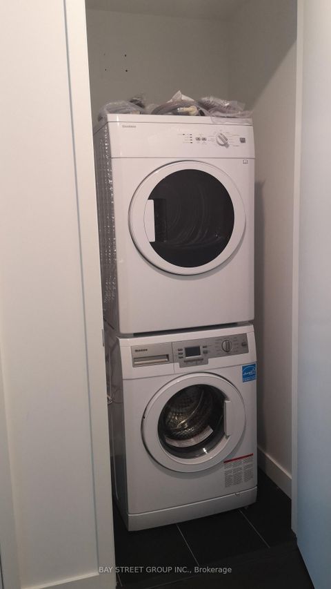 Photo 4 at 1103 - 125 Blue Jays Way, Waterfront Communities C1, Toronto