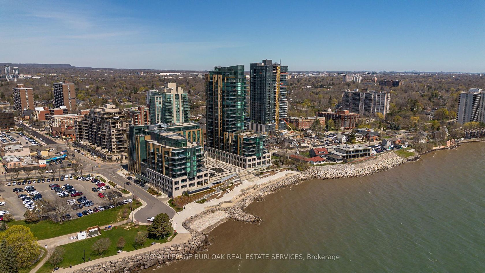 1303 - 2060 Lakeshore Road, Brant, Burlington by Loree Meneguzzi Real Estate 1303 - 2060 Lakeshore Road, Brant, Burlington