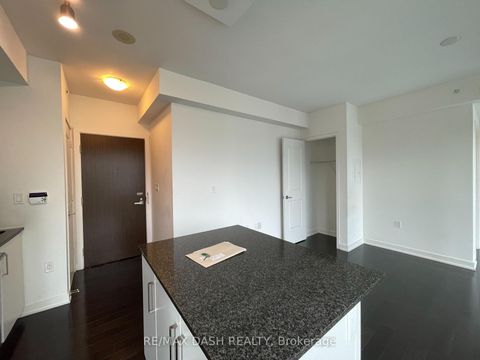 Photo 3 at 1005 - 1 The Esplanade Drive, Waterfront Communities C8, Toronto