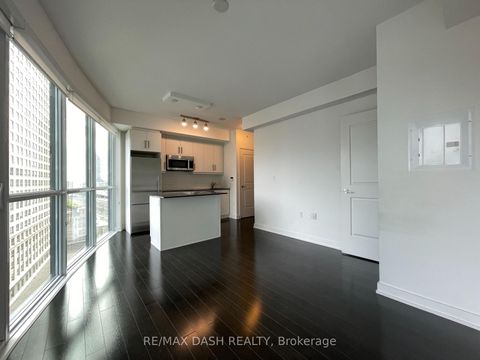 Photo 13 at 1005 - 1 The Esplanade Drive, Waterfront Communities C8, Toronto