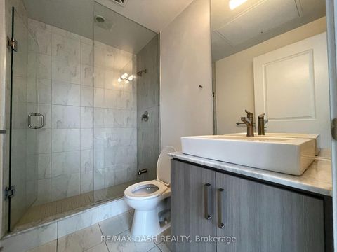 Photo 15 at 1005 - 1 The Esplanade Drive, Waterfront Communities C8, Toronto