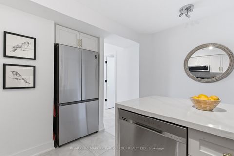 Photo 14 at 8 - 118 Finch Avenue W, Newtonbrook West, Toronto