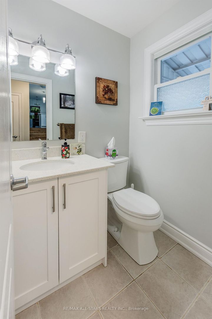 Photo 11 at 872 Law Street, Centennial, Oshawa