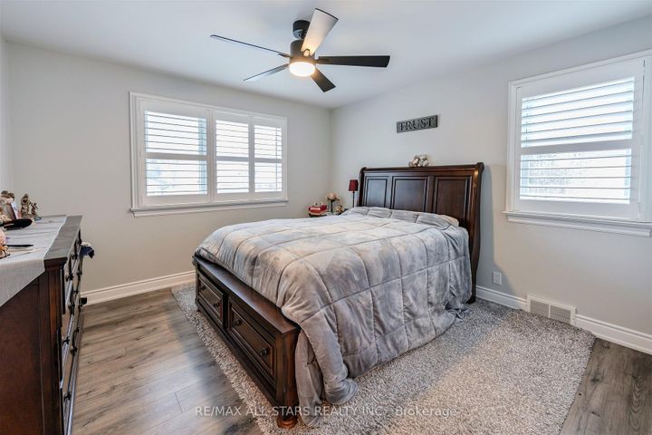 Photo 19 at 872 Law Street, Centennial, Oshawa