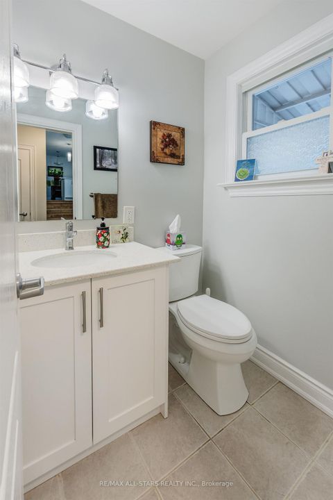 Photo 11 at 872 Law Street, Centennial, Oshawa