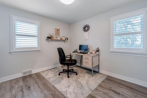 Photo 15 at 872 Law Street, Centennial, Oshawa