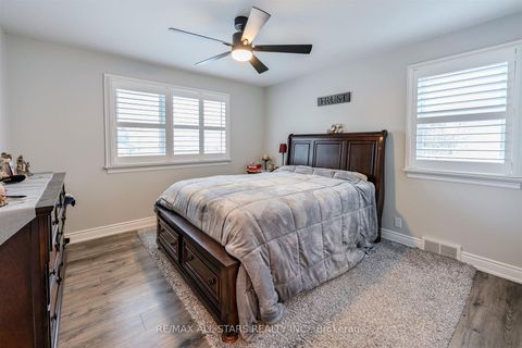 Photo 19 at 872 Law Street, Centennial, Oshawa