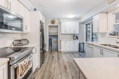 Photo 30 at 872 Law Street, Centennial, Oshawa