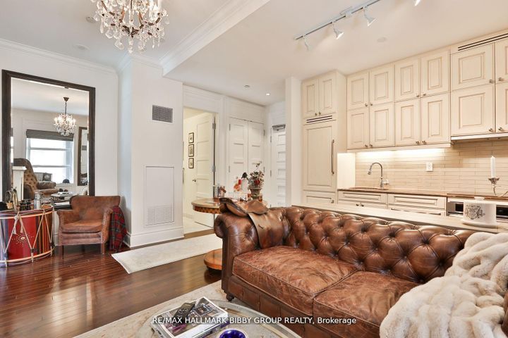 Photo 6 at 520 - 22 Leader Lane, Yonge Corridor, Toronto