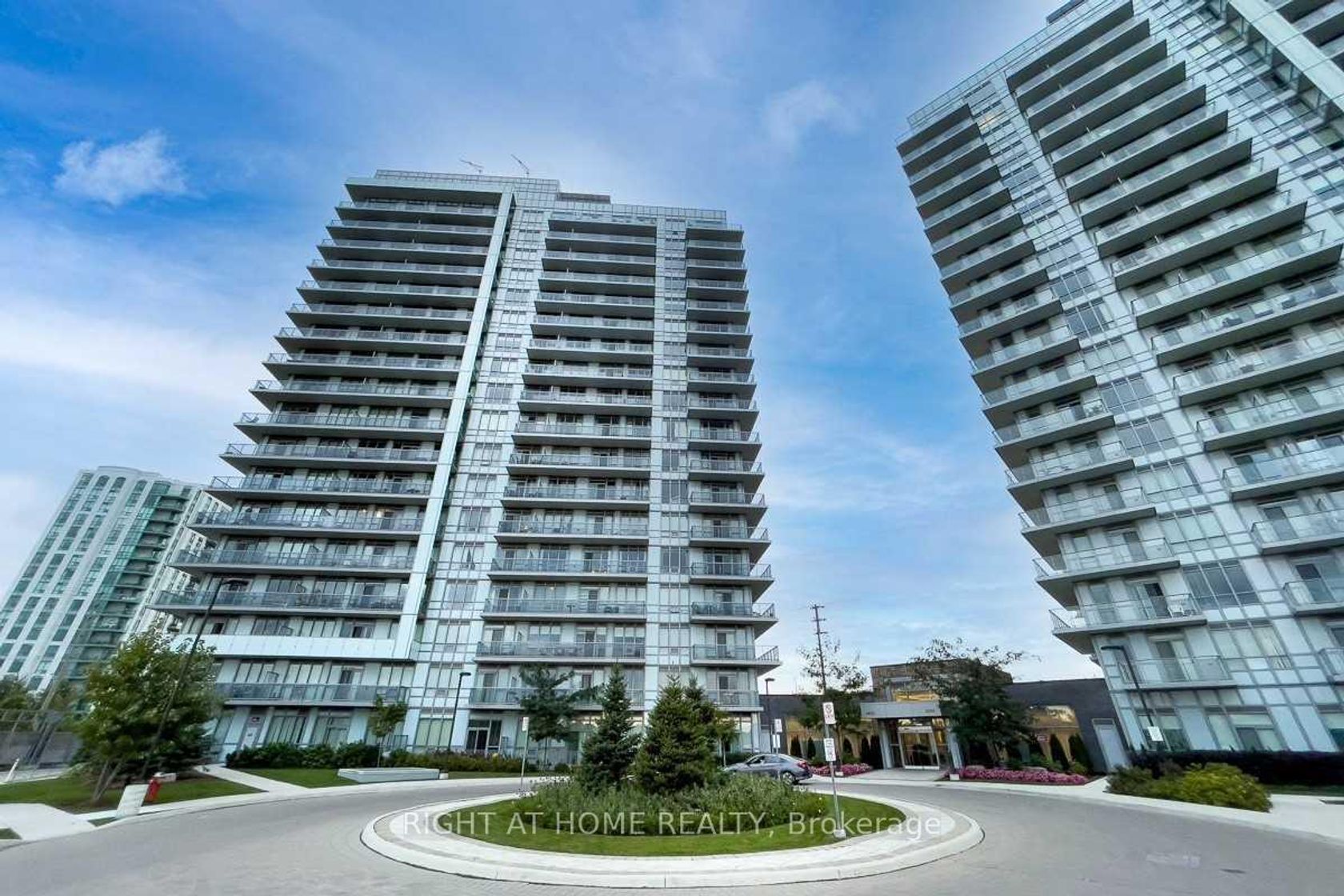 1803 - 4633 Glen Erin Drive, Central Erin Mills, Mississauga 