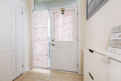 Photo 3 at 69 Antibes Drive, Branson, Toronto