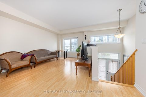 Photo 4 at 69 Antibes Drive, Branson, Toronto