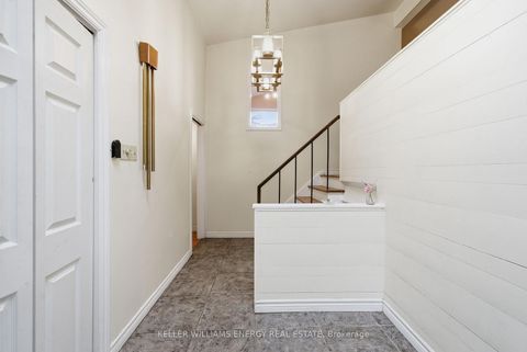 Photo 8 at 42 Oakley Boulevard, Bendale, Toronto