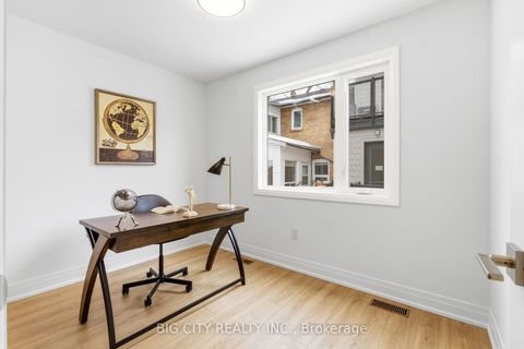 Photo 10 at 4 - 68 Westholme Avenue, Junction Area, Toronto