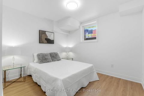 Photo 18 at 4 - 68 Westholme Avenue, Junction Area, Toronto